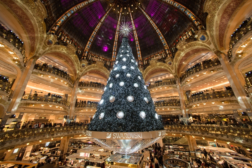 Galeries Lafayette holiday windows by Louis Vuitton